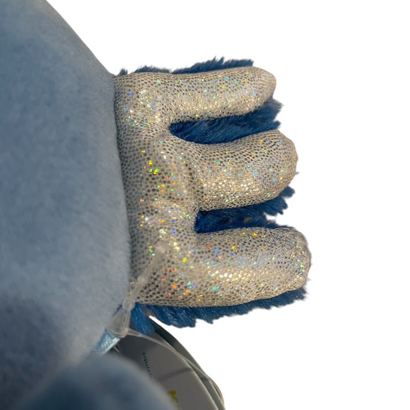 Squishmallows HugMees Miss Vi Axolotl NWT - Picture 4 of 4